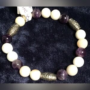 Elegant Purple Amethyst and White Amazonite Beaded Bracelet